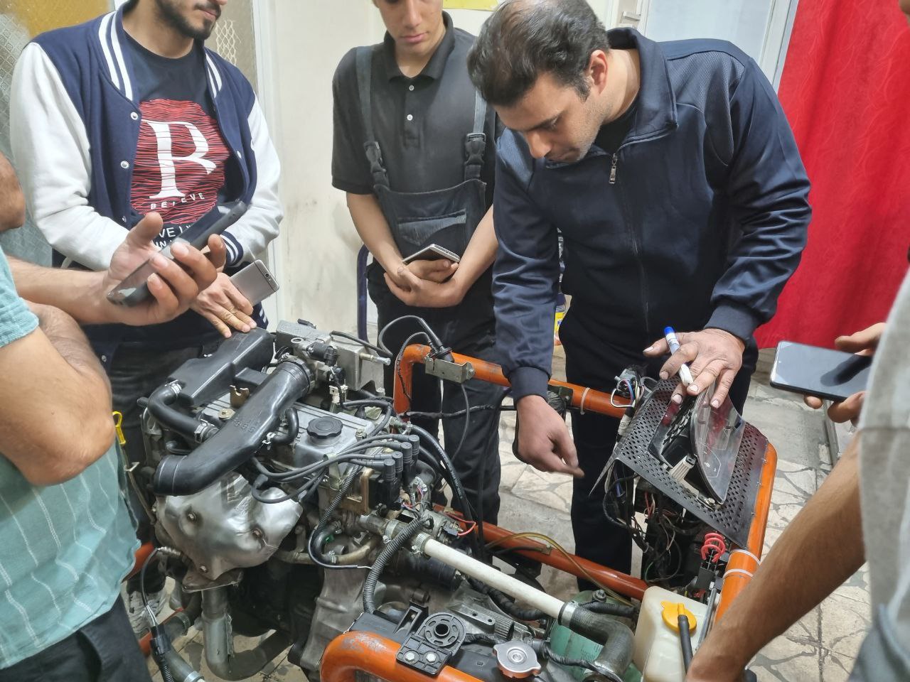 چگونه یک تعمیرکار حرفهای خودرو شویم؟