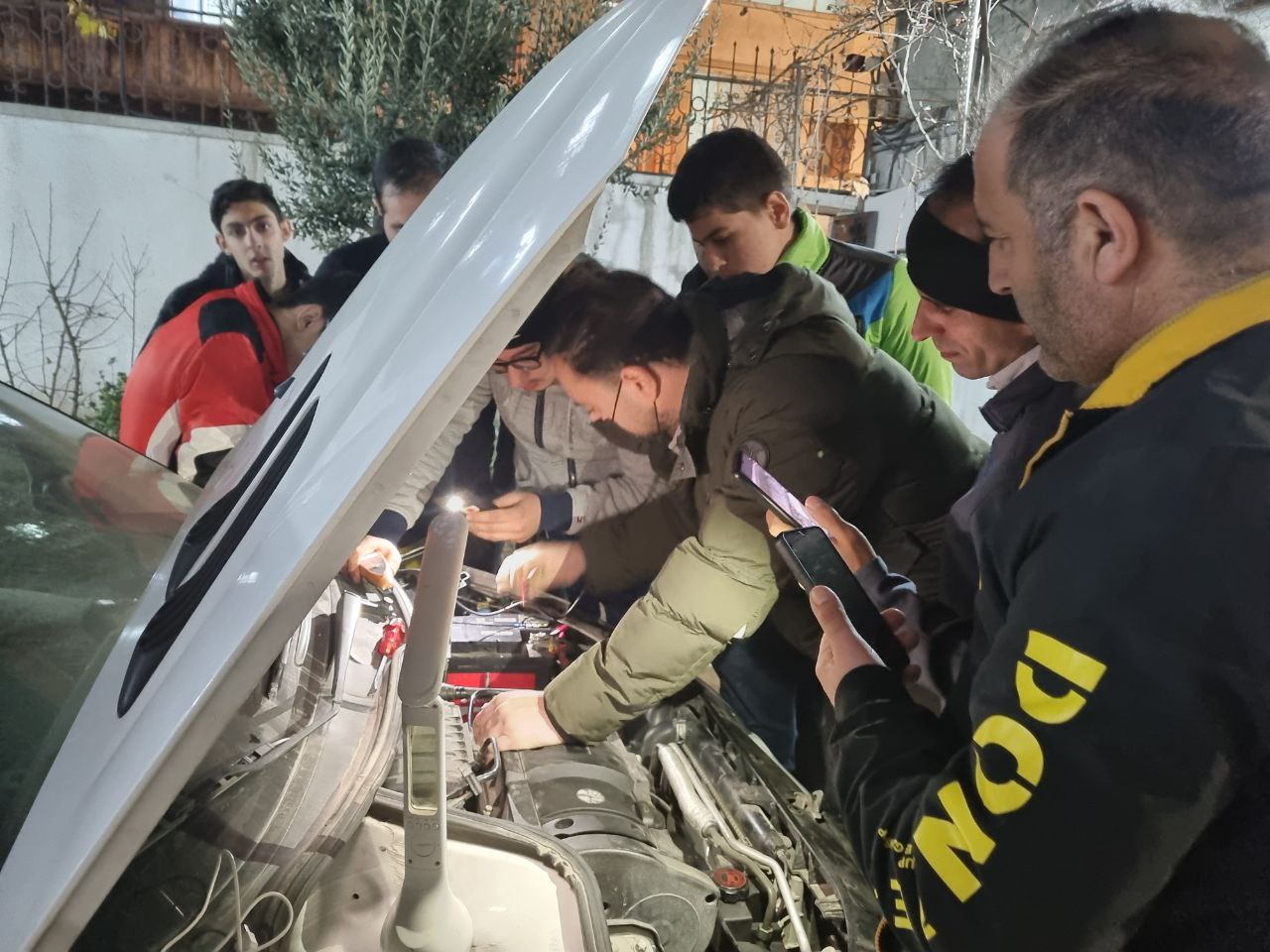 چگونه یک تعمیرکار حرفهای خودرو شویم؟