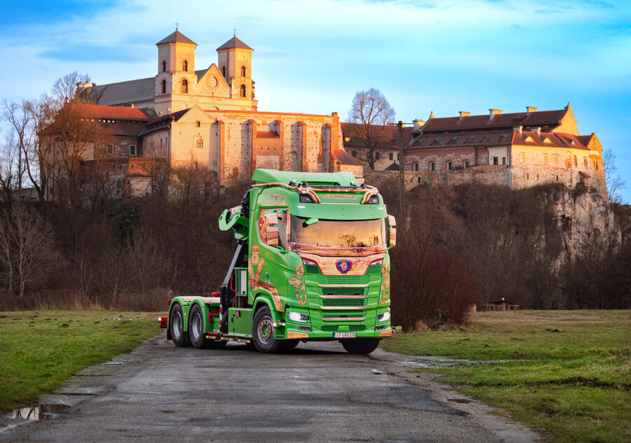 کامیونهایی که جاده را از نو تعریف کردند