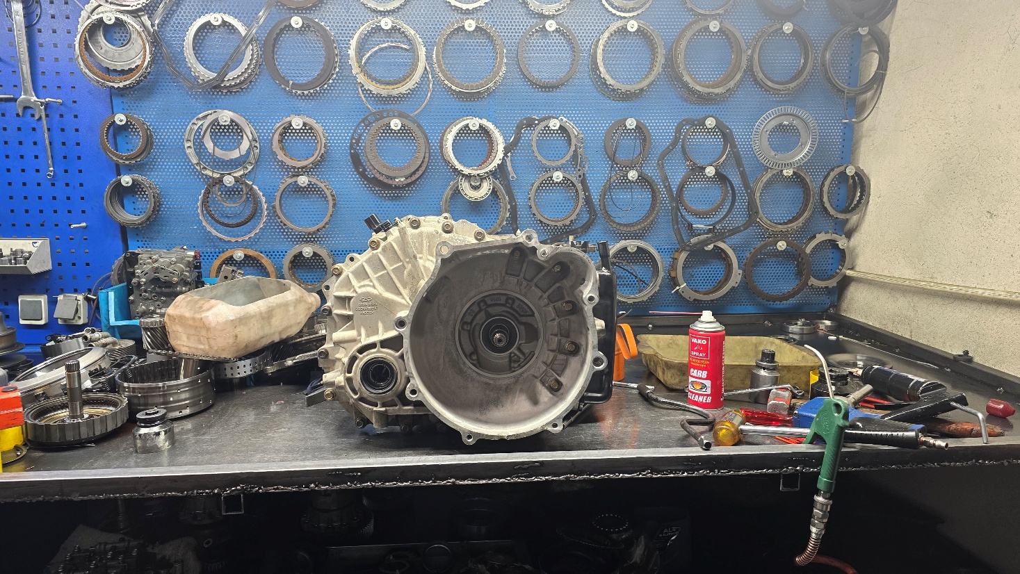 تعمیرگاه تخصصی گیربکس اتوماتیک در تهران