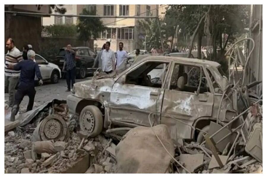 اولویت پرداخت خسارت به خودروهای داخلی آسیب‌دیده در جنگ تحمیلی 12 روزه