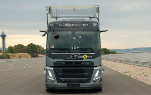 پنج ستاره برای غول جاده