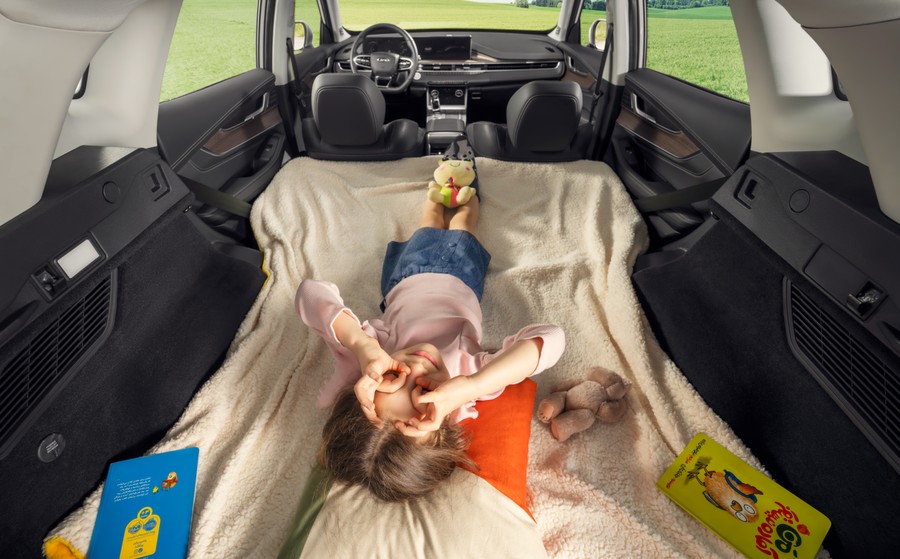 امویام X۷۷؛ خانه دوم برای خانواده شما