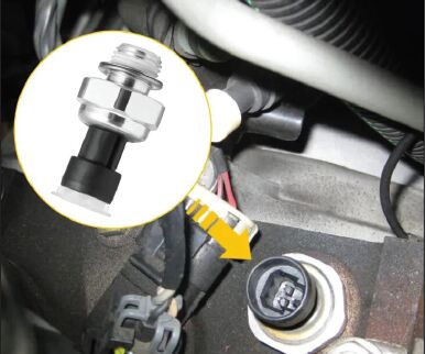 سنسوری که عمر روغنموتور را تشخیص میدهد image.png