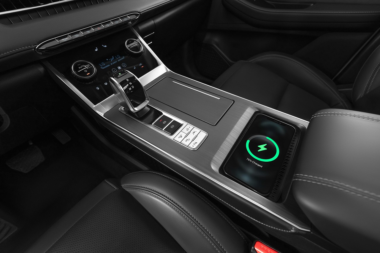 امویام ایکس ۷۷ پاسخ به نیاز کدام گروه از خریداران است؟