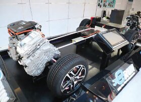 بومیسازی باتری برای امنیت انرژی و آینده حملونقل پاک ضروری است