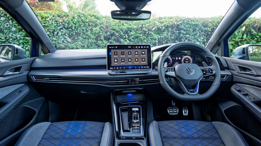 گلف «R»؛ کوچولوی قدرتمند و سریع آلمانی