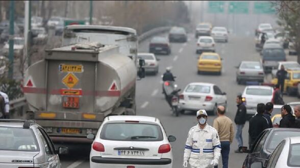 افزایش مصرف بنزین در تهران؛ مساله‌ای فراتر از خودرو و موتور