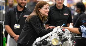 هشدار «مری بارا» از دیترویت!