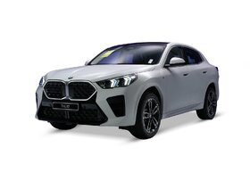 مقایسه دو مدل ب‌ام‌و «X۲ ۲۵i» و «X۲ ۱۸i» تویین‌پاور توربو با حجم موتور ۲ لیتری و ۱.۵ لیتری