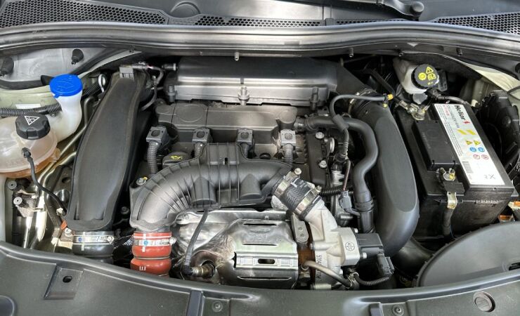 موتور پژو 2008