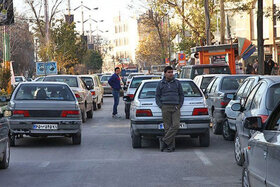 پارک دوبل خودرو؛ تخلف رایج در معابر عمومی!