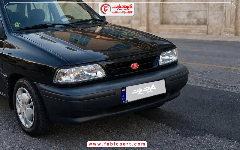 جلو پنجره پراید