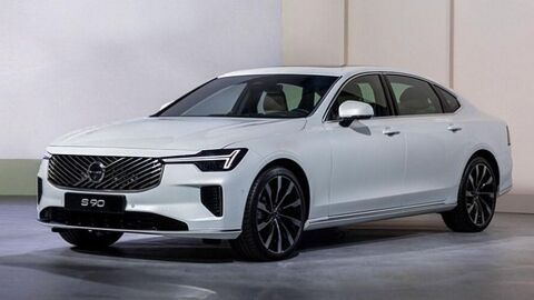 ولوو S90 PHEV